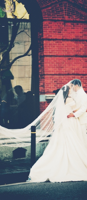 Welcome to Shanghai! You can get married here.